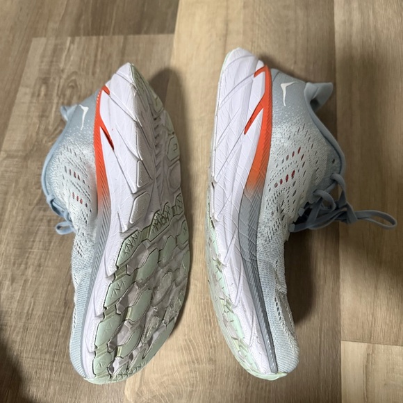 Hoka One Clifton 8 Blue Fog/ Plein Air Size 8.5B - Picture 10 of 14